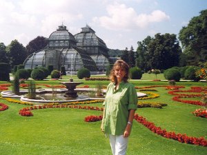 1999-07 Vienna Fabio lavora per Coca-Cola HBC ed è spessissimo a Vienna. Tra poco Laura non potrà volare e quindi decidiamo di vedere...