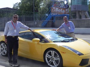 2012-05 Monza Regalo incrociato di Fabio e Mario, Paola non ha troppi compiti e ci accompagna a monza per 3 giri sulla Lamborghini...