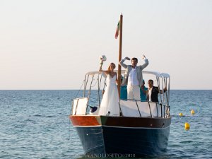 2018-07 Albi e Judit Albi e Judit si sposano in Puglia e non possiamo mancare tutti e 6. Tornati veloci dalla barca incastriamo 4 giorni a...