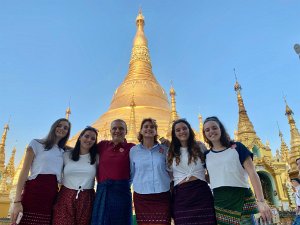 2020-01 Myanmar Ci mancava la Birmania per completari i grandi paesi della penisola del Siam. Un Paese bellissimo che giriamo in 12...