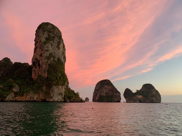 2018-12 Phuket in Catamarano